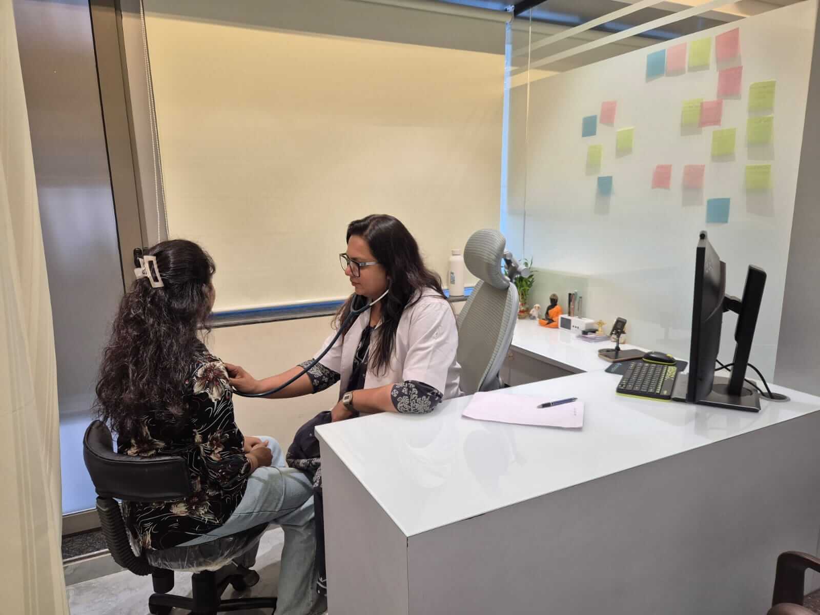 Patient care at Dr. Tejal's Elixir Homeopathy Clinic in Mumbai